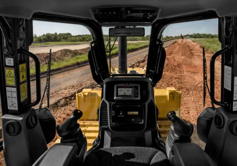 CAT D3K2 Shiphold / Port Handling Cab Interior