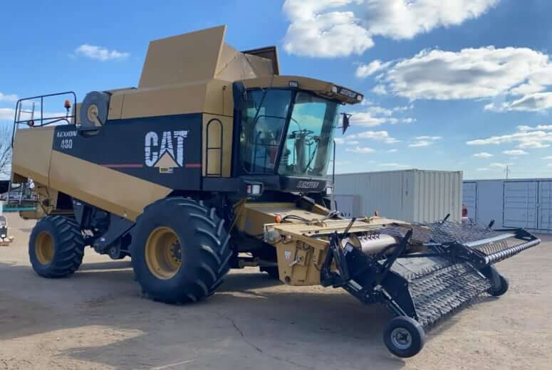 CAT Lexion 480 Combine Dimensions and Capacities