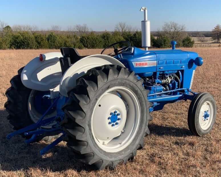 Ford 2000 Tractor 1965-1975 Specifications