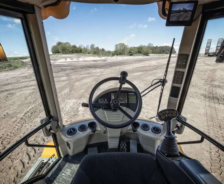 Hydrema 912 G Dump Truck Cab Interior