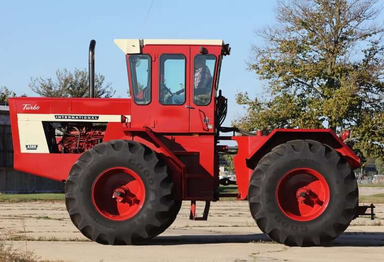 International Harvester 4366 Tractor Dimensions