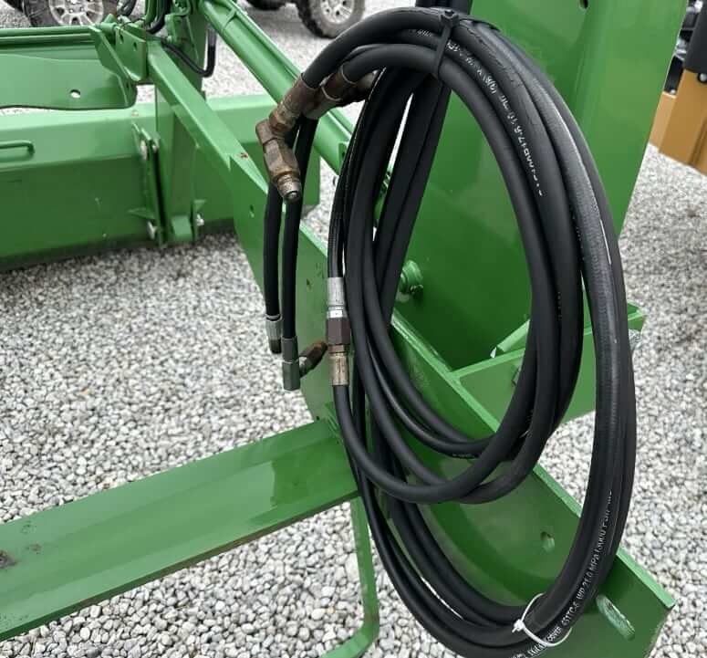 John Deere 148 Loader Hydraulics