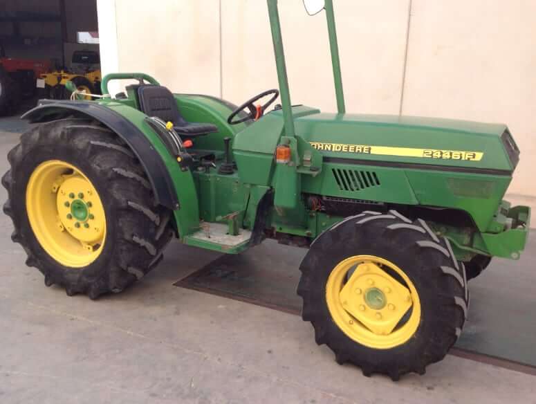 John Deere 2446 F 4WD Tractor Dimensions