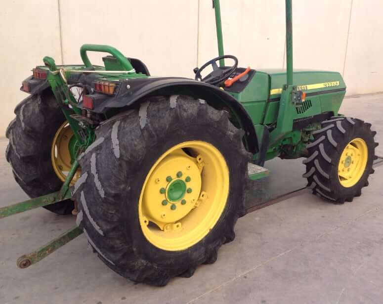 John Deere 2446 F 4WD Tractor Specs