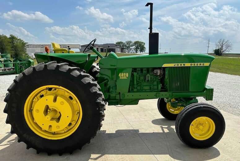 John Deere 4020 Dimensions and Weight