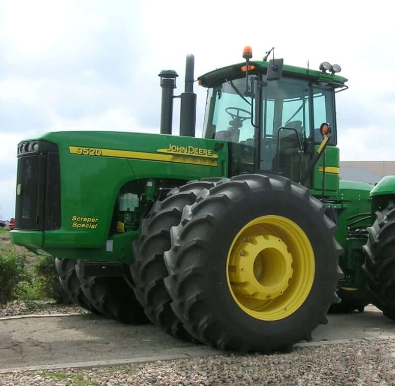 John Deere 9520 4WD Scraper Special