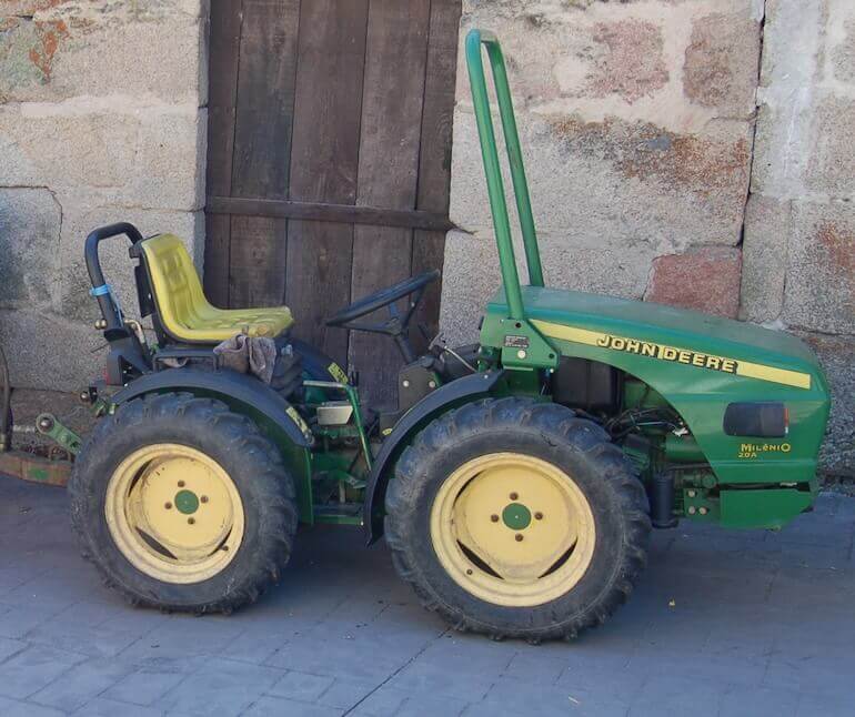 John Deere Milenio 20A Tractor Specs