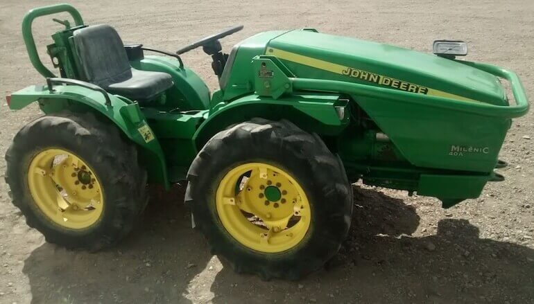 John Deere Milenio 40A Tractor Specs