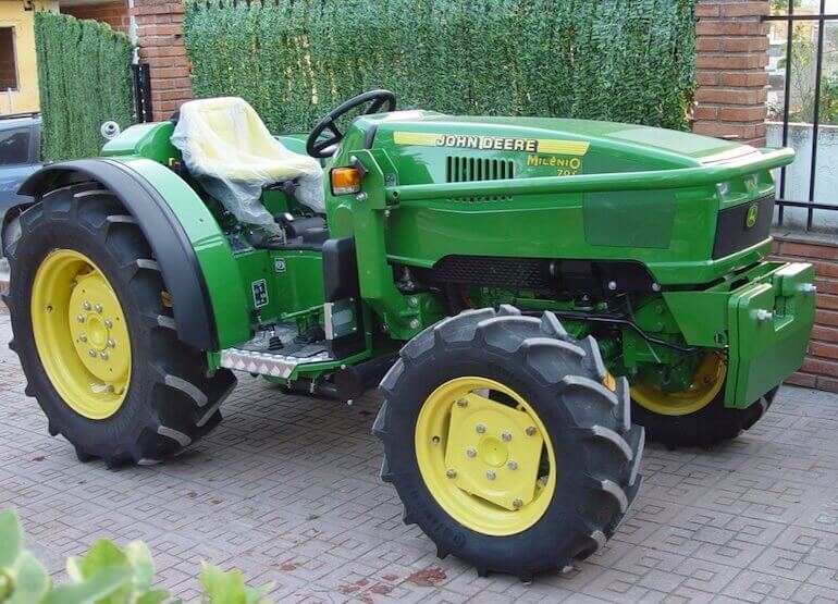 John Deere Milenio 70C Tractor Specs and Dimensions