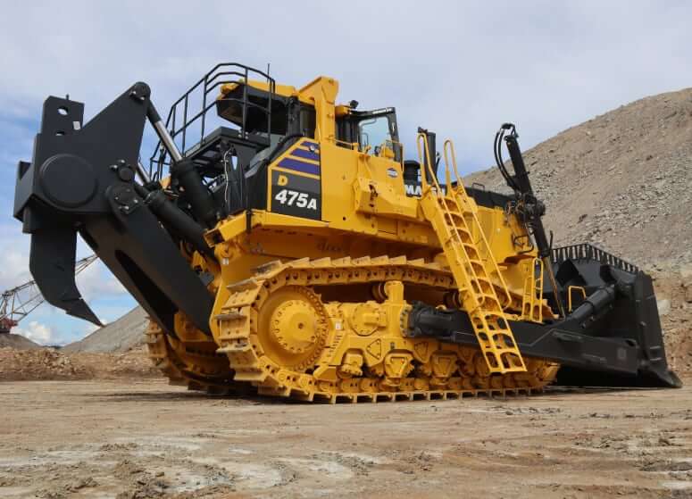 Komatsu D475A-8 Specifications