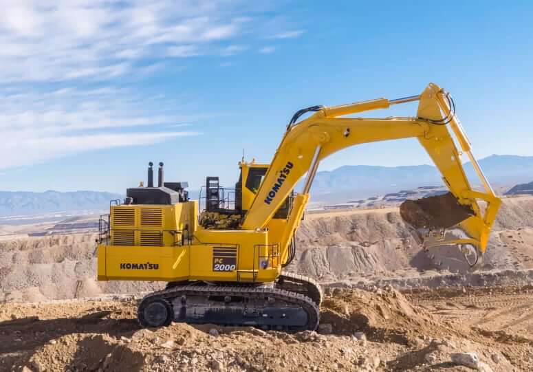 Komatsu PC2000-11 Specs