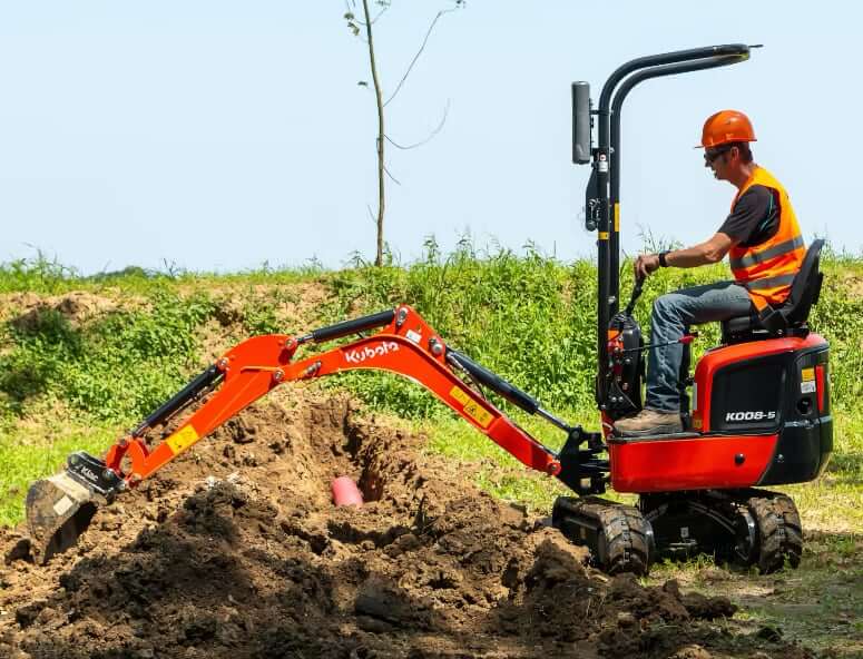 Kubota K008-5 Specifications