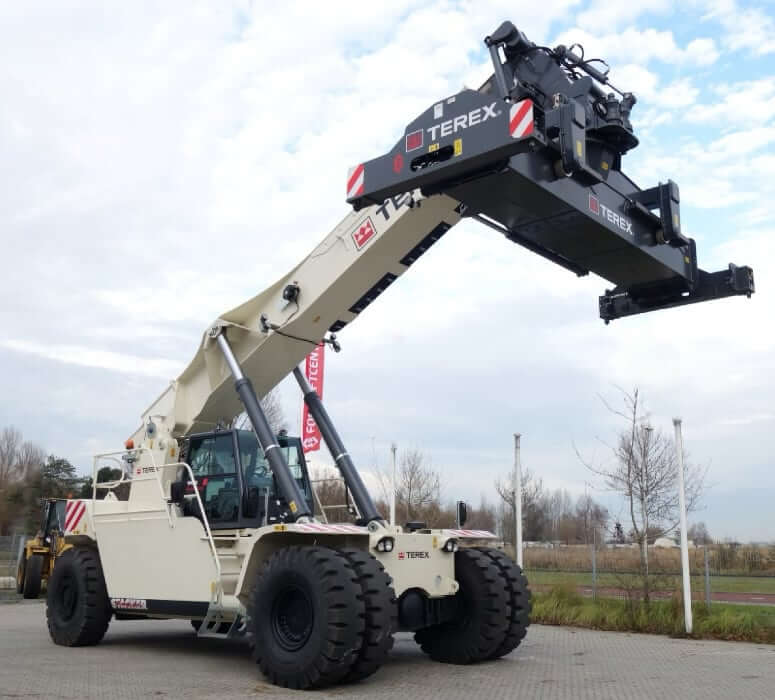 Terex TFC45 Reach Stacker Specifications