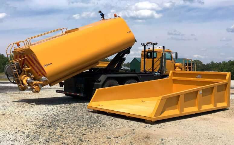 Western Star 4900 XD Transformer Truck