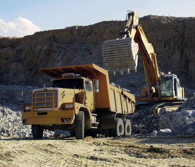 Western Star 6900 XD Dump Truck